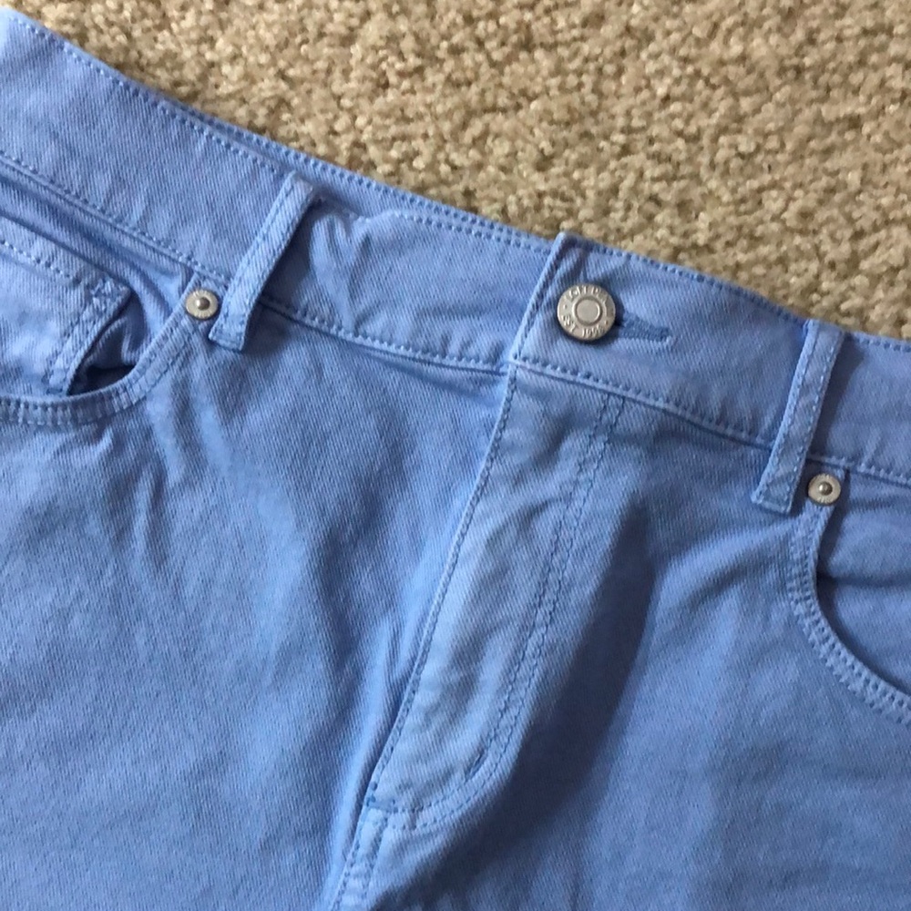 Loft cutoff periwinkle denim Shorts EUC - Picture 2 of 7